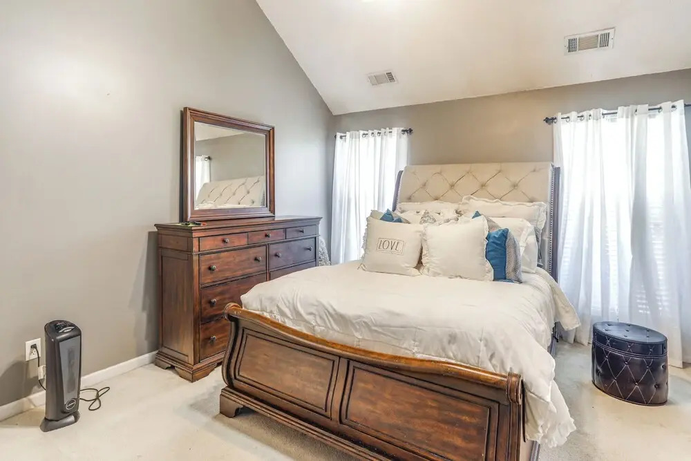 2 Mi to Shelby Farms: Charming Family Home w/ Yard