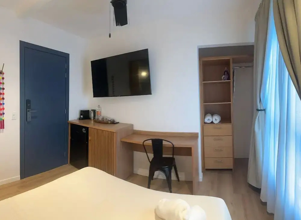 Bright & sweet unit in the heart of Polanco