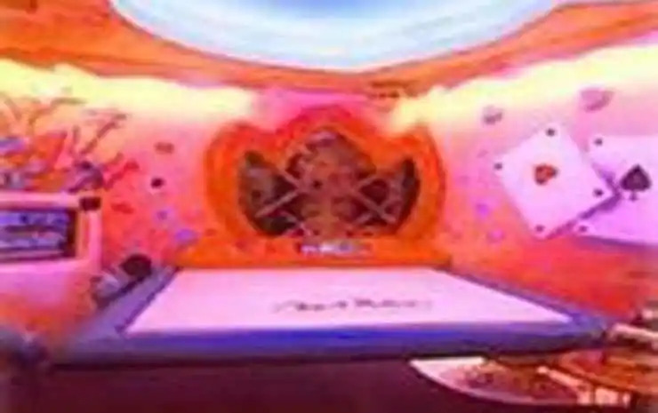 Red Rose Hotel
