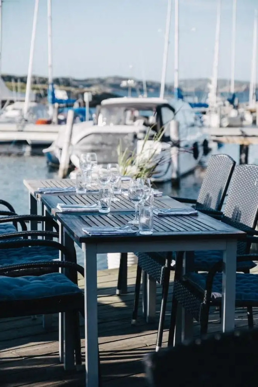 Björholmen Hotell & Restaurang