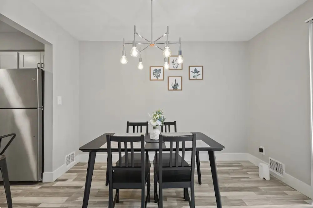 2BR Stay Close to Downtown