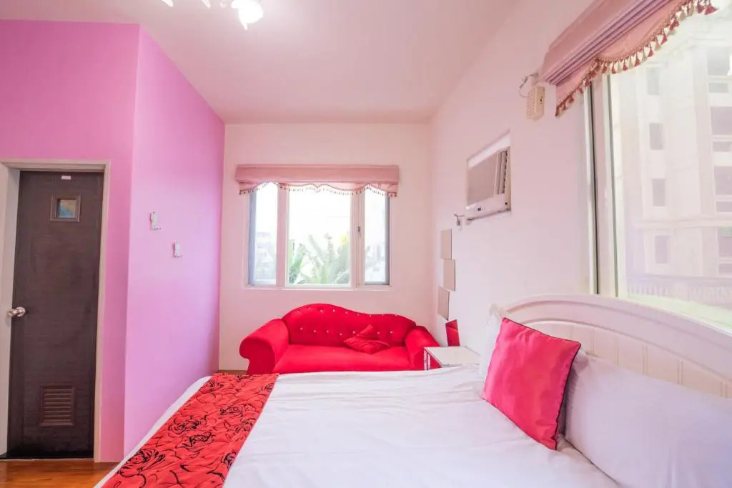 Happiness Hanada B&B