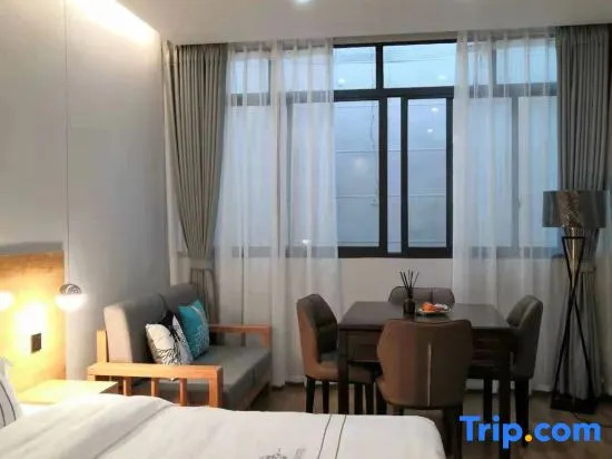 Yinian Hostel
