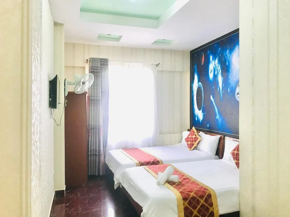 Hưng Phát Hotel