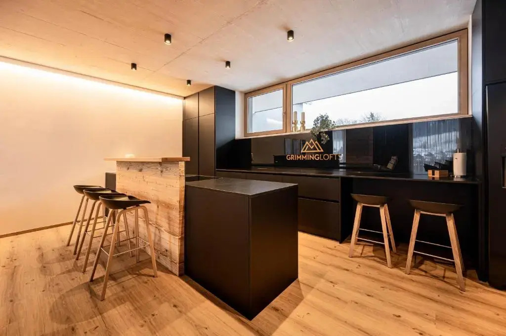 GRIMMINGlofts Top 2 by ALPlofts