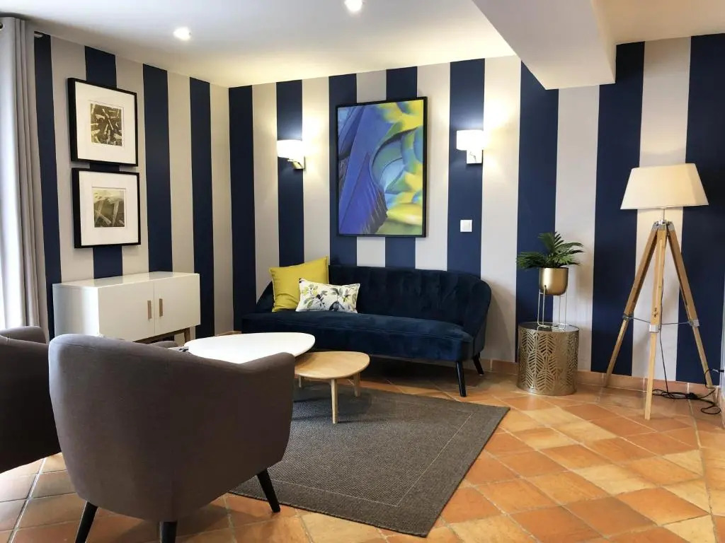 Hotel Les Suites - De Crécy