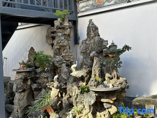 Dali Hesheng Yinghua Inn (Ideal Bang Branch)