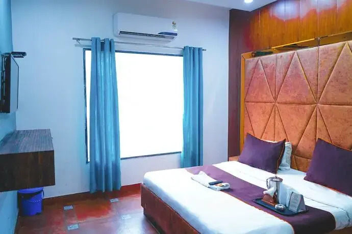 Roomshala 004 Mannat Residency