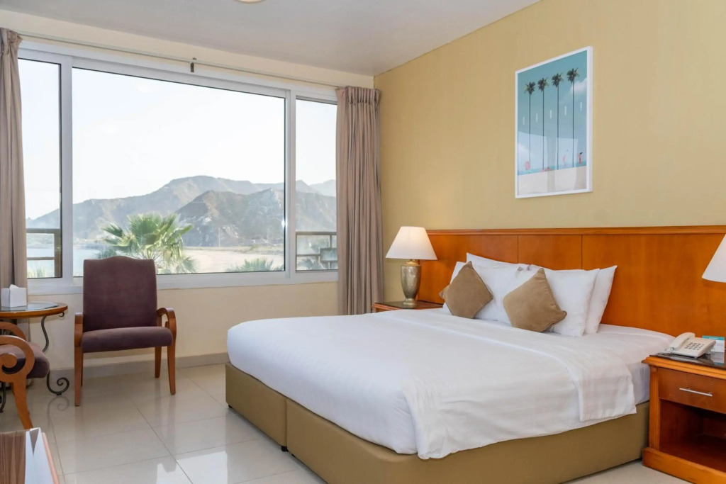 Sandy Beach Hotel & Resort