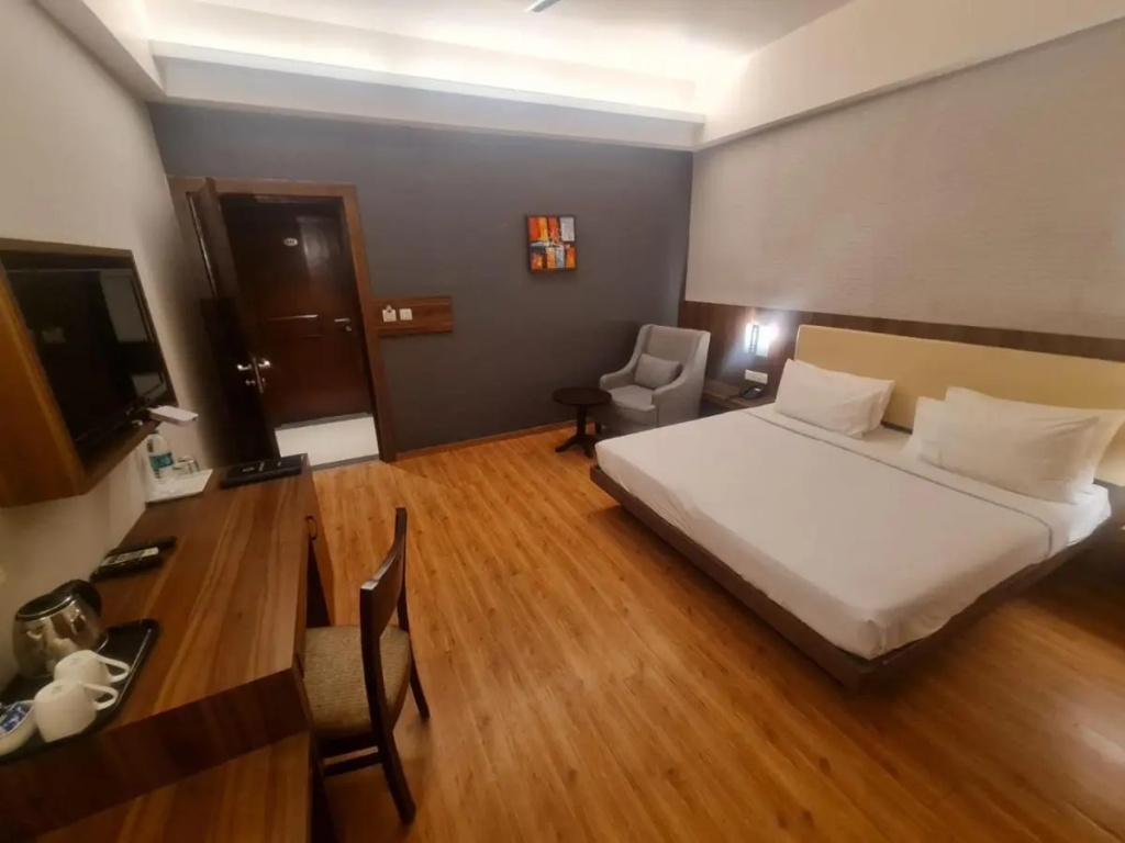 Lemon Park Hotel