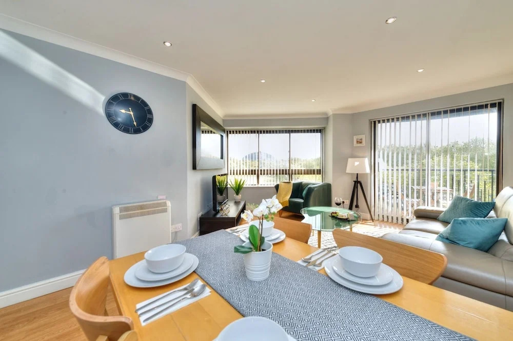 Xscape View Apartment With Balcony