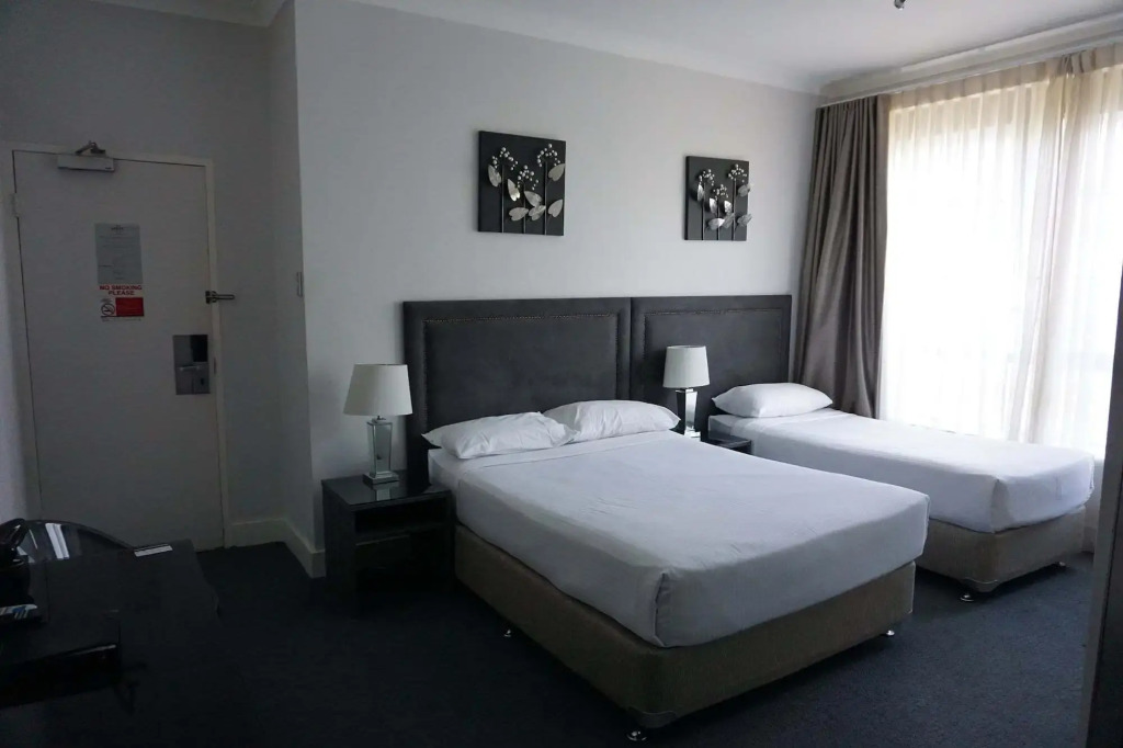 Savoy Double Bay Hotel