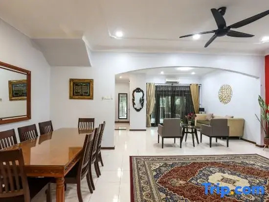 Kota Damansara ICozy Cove Homestay 10 Pax