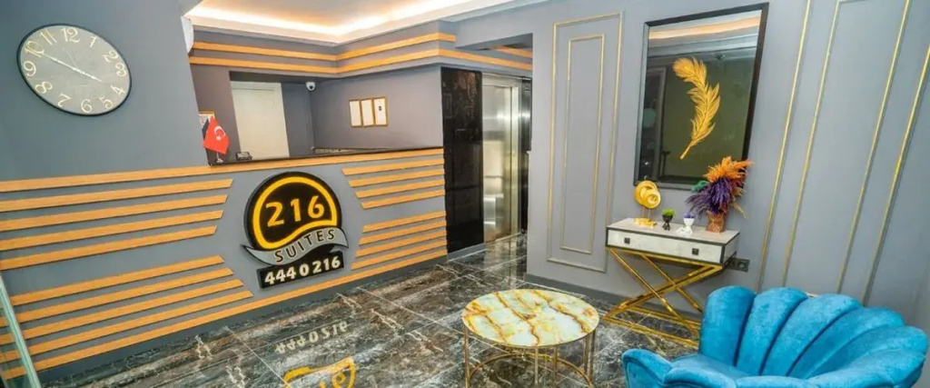 216 Palace Suites