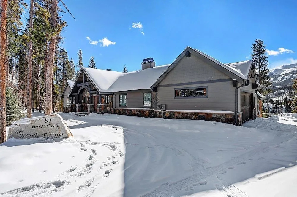 The Breck Escape 6 Bedrooms 5.5 Bathrooms Home