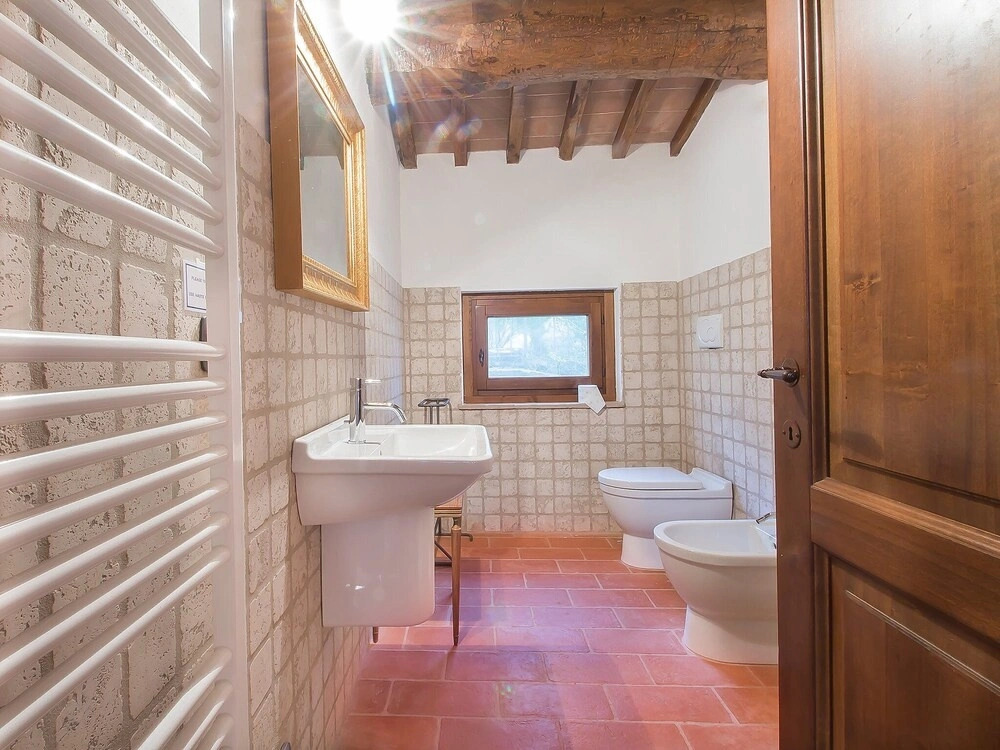 Borgo Monticelli Castiglione Della Valle