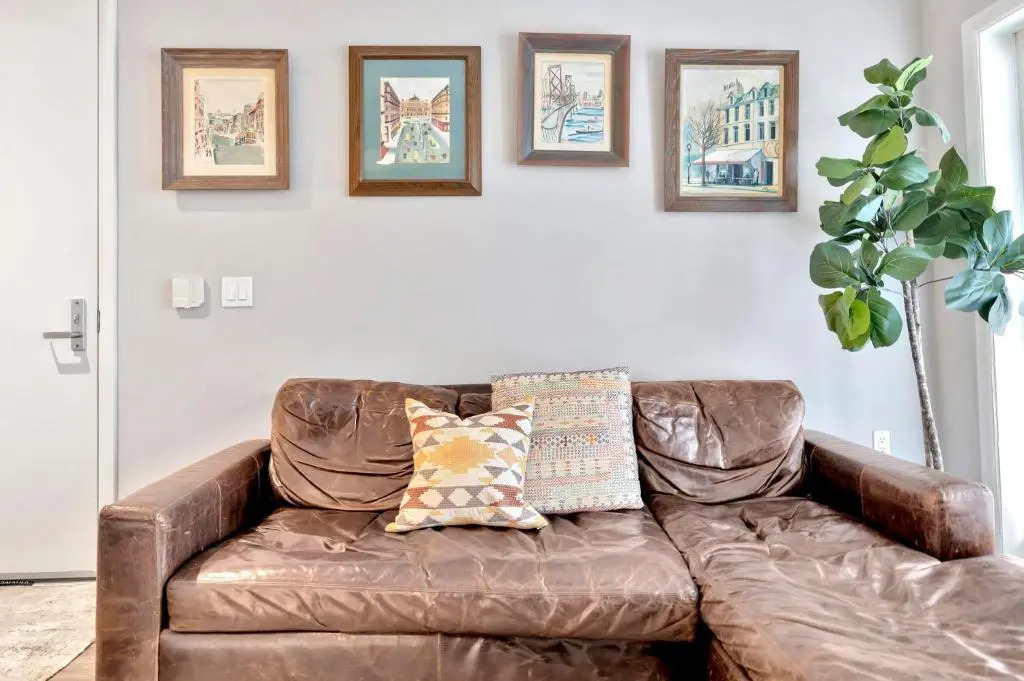 1 Luxury Apartment