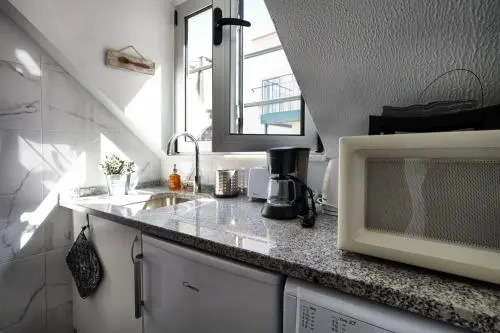 Trendy Alcantara Apartment