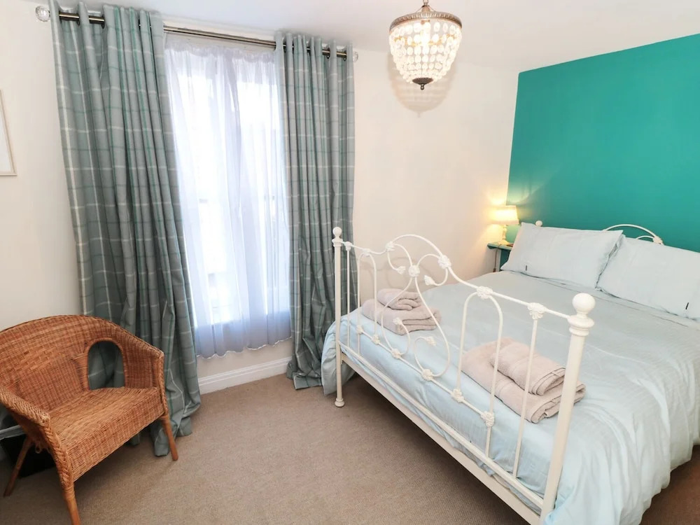 Pear Tree House