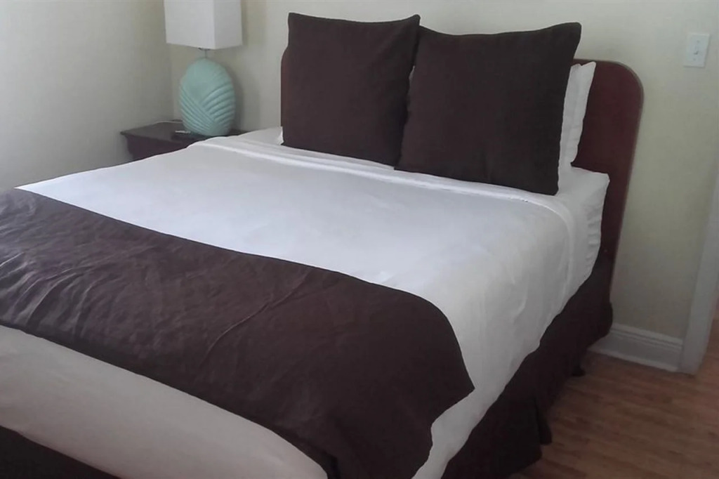 Southwinds Motel