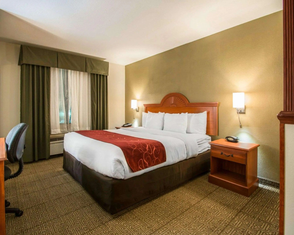 Comfort Suites Fort Pierce I-95