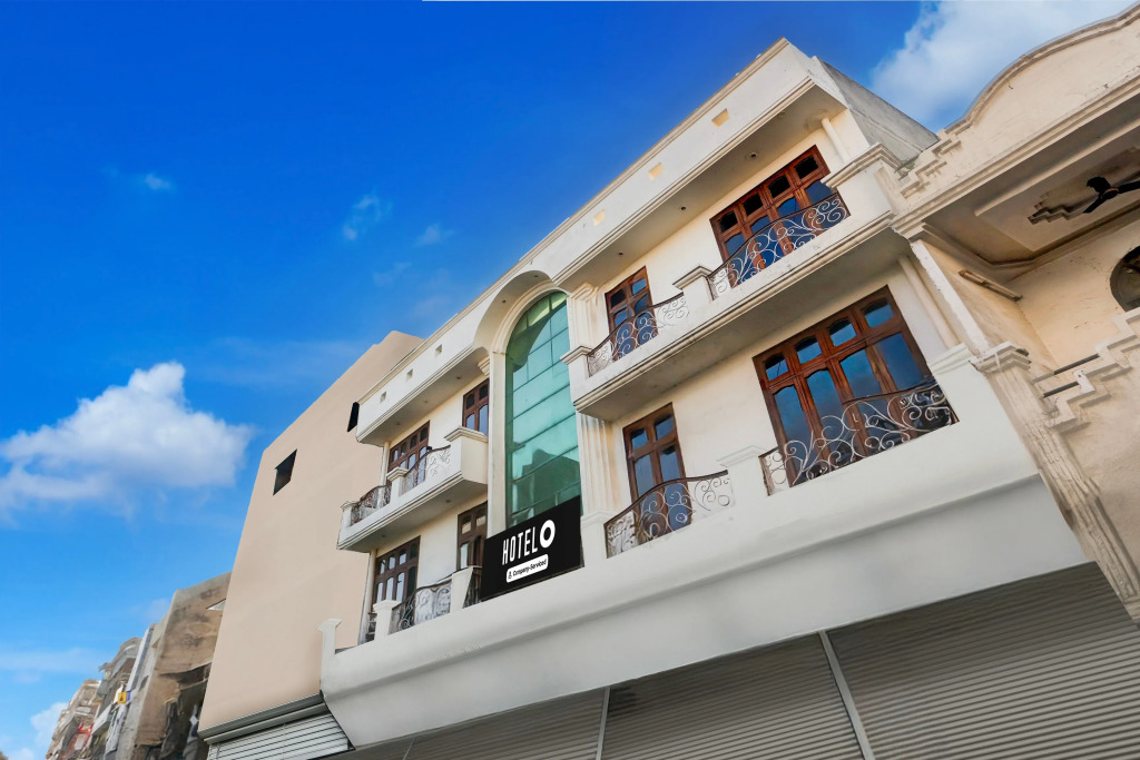 Hotel O by OYO Subhani Building Formerly Hotel Amandeep
