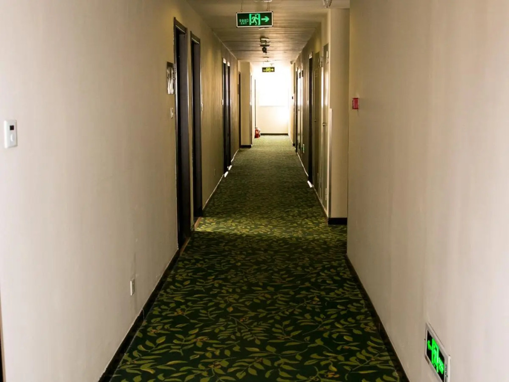 Super 8 Hotel Beijing Headquarters Branch One