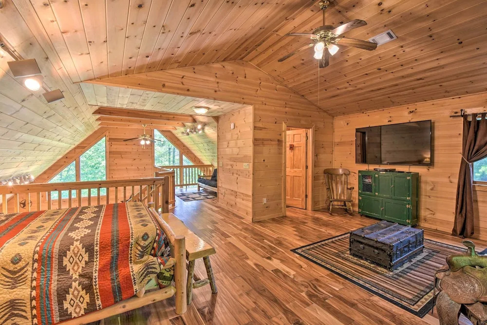 Dreamy Ellijay Resort Cabin w/ Game Room & Decks!