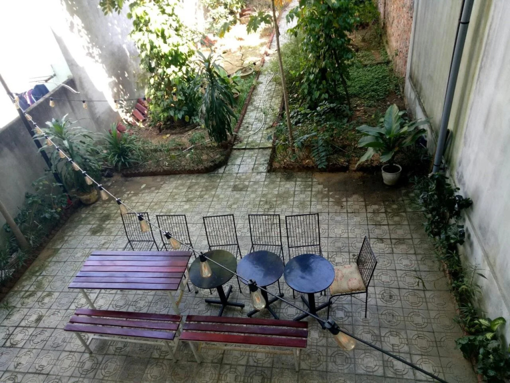 zari house