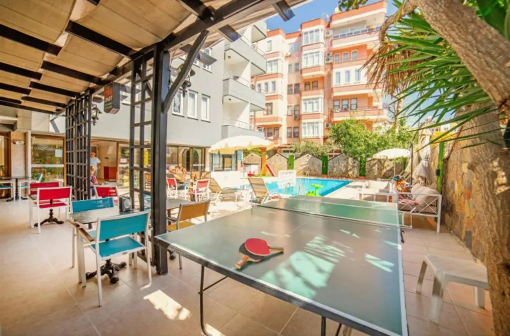 Kleopatra ICARIA Apart Hotel