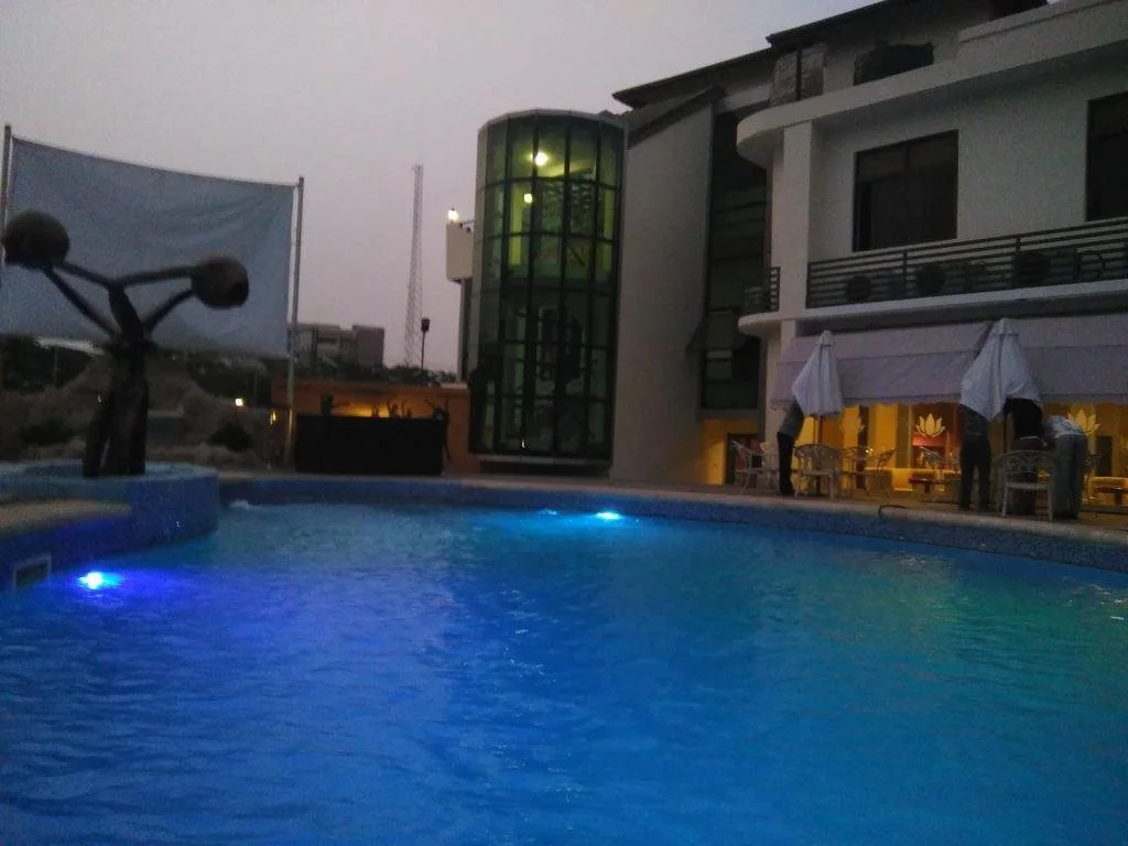 Nirvana Inn