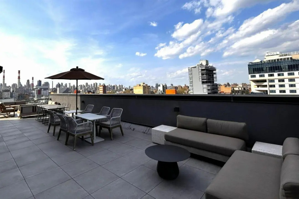 Dutch Hotel Long Island City New York , Belvilla District 6 Formerly Sonder