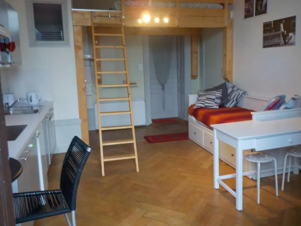 studio curiste aix les bains