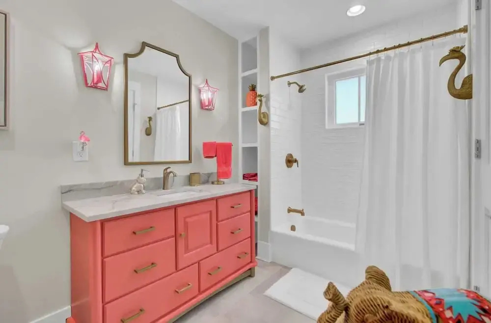 Walk to the Beach + Private Pool, Rooftop Terrace, Balcony 3602 Cameron