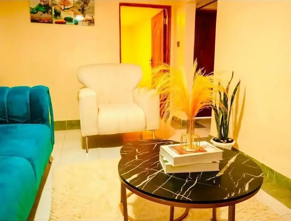 Lux Suites Naivasha Business Apartments