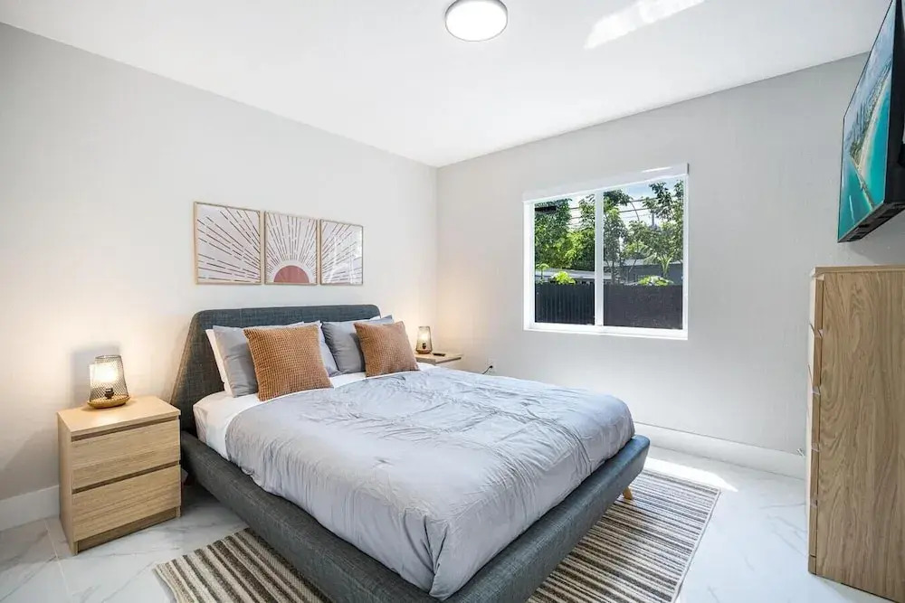 Luxurious 4BR Miami Home With Large Patio & Outdoor Space!