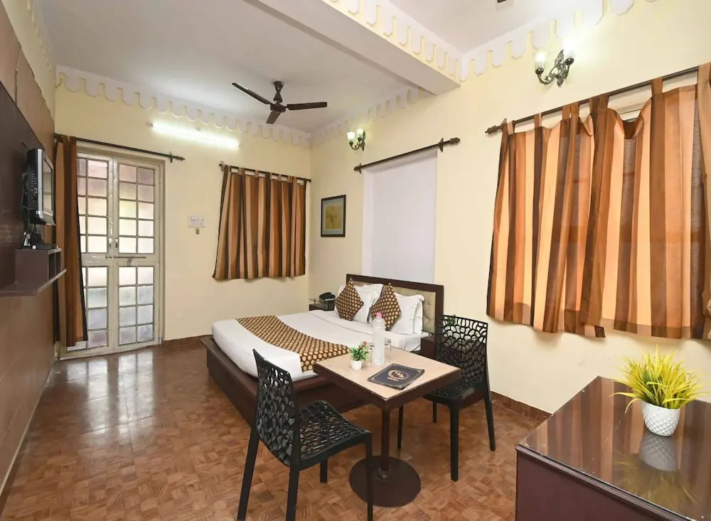 Golden Days Resort and Spa
