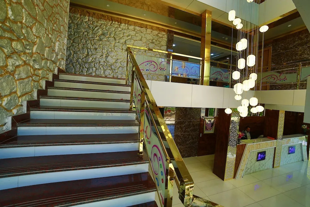 Hotel Maya Palace