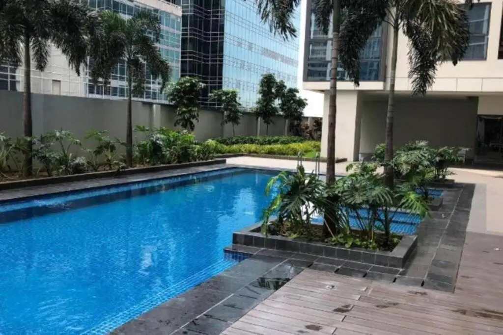 One Eastwood Avenue Tower 2