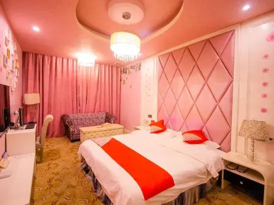 Amethyst hotel