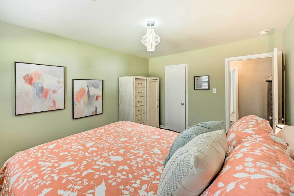 High Point Vacation Rental Near University!
