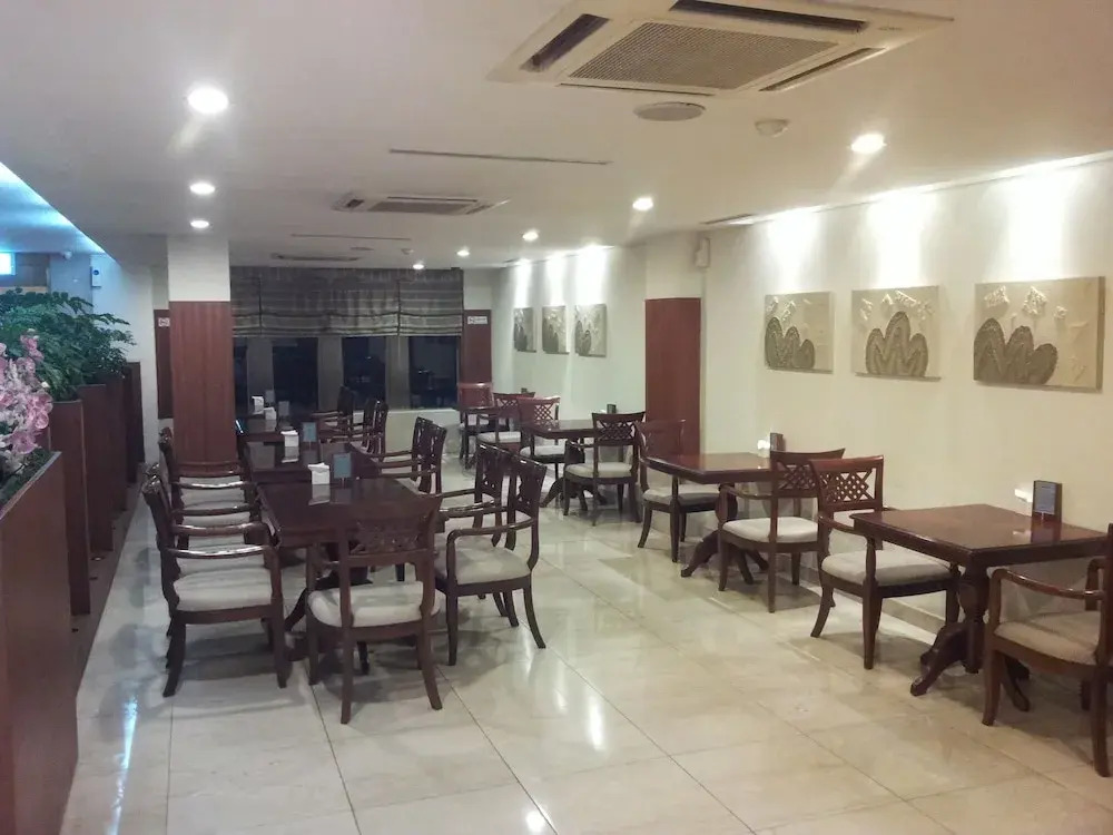 New Cheonji Hotel
