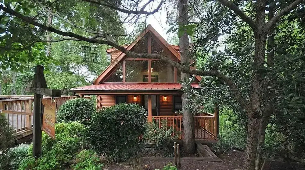 Secluded Sweetheart Escape