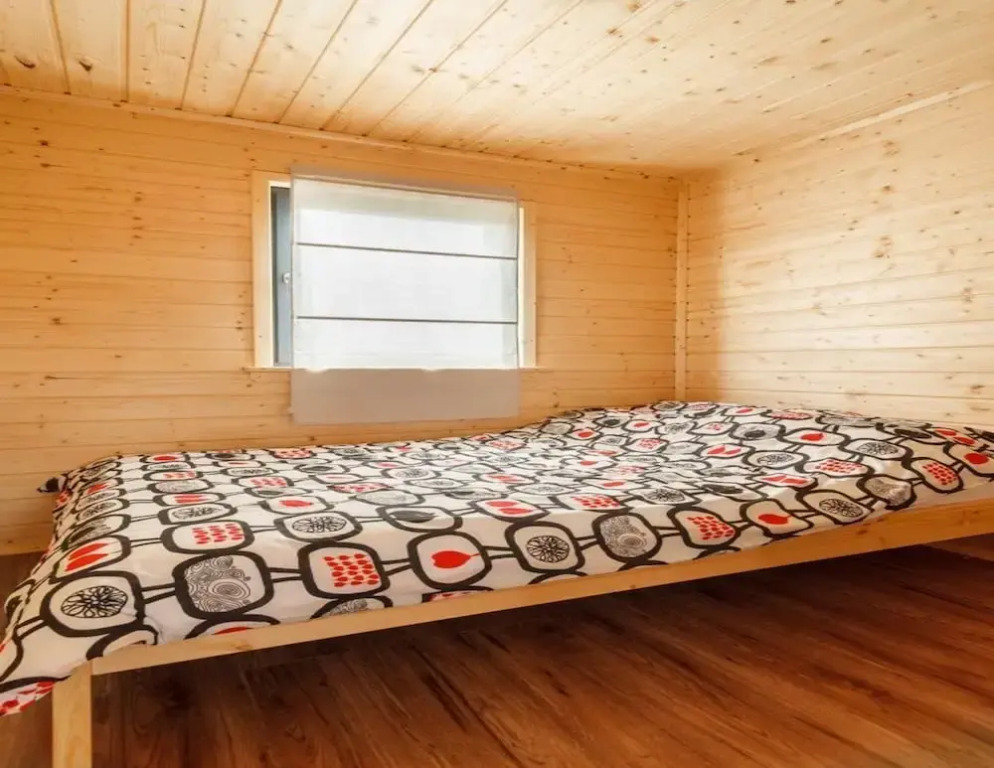 Holiday homes close to the seaside beach