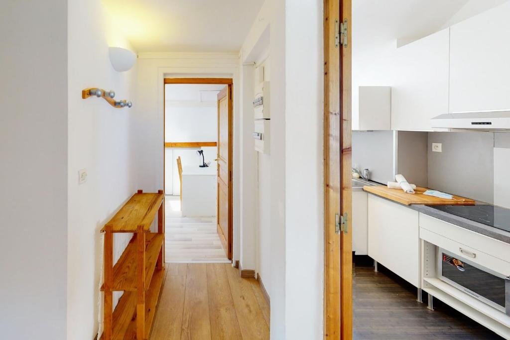Apartment with 2 bedrooms for 4 people in Annecy-le-Vieux