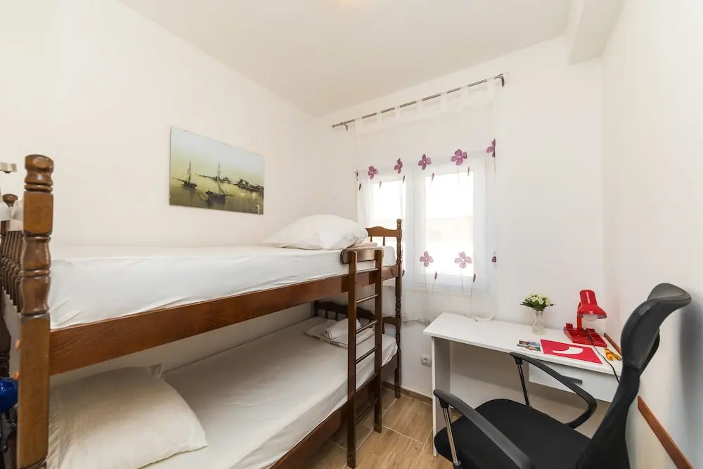 Apartments Damjan