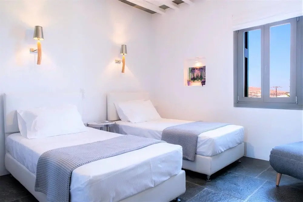 Villa Arades Sifnos with Private Pool