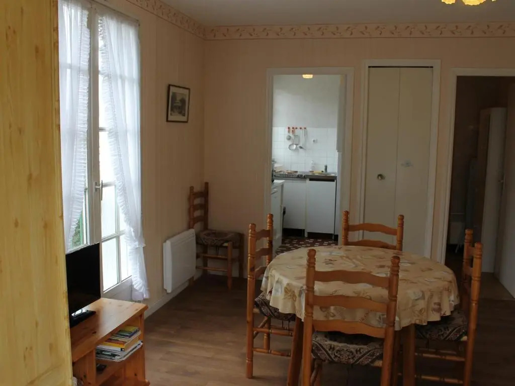 Appartement La Roche-Posay, 1 pièce, 4 personnes - FR-1-541-8