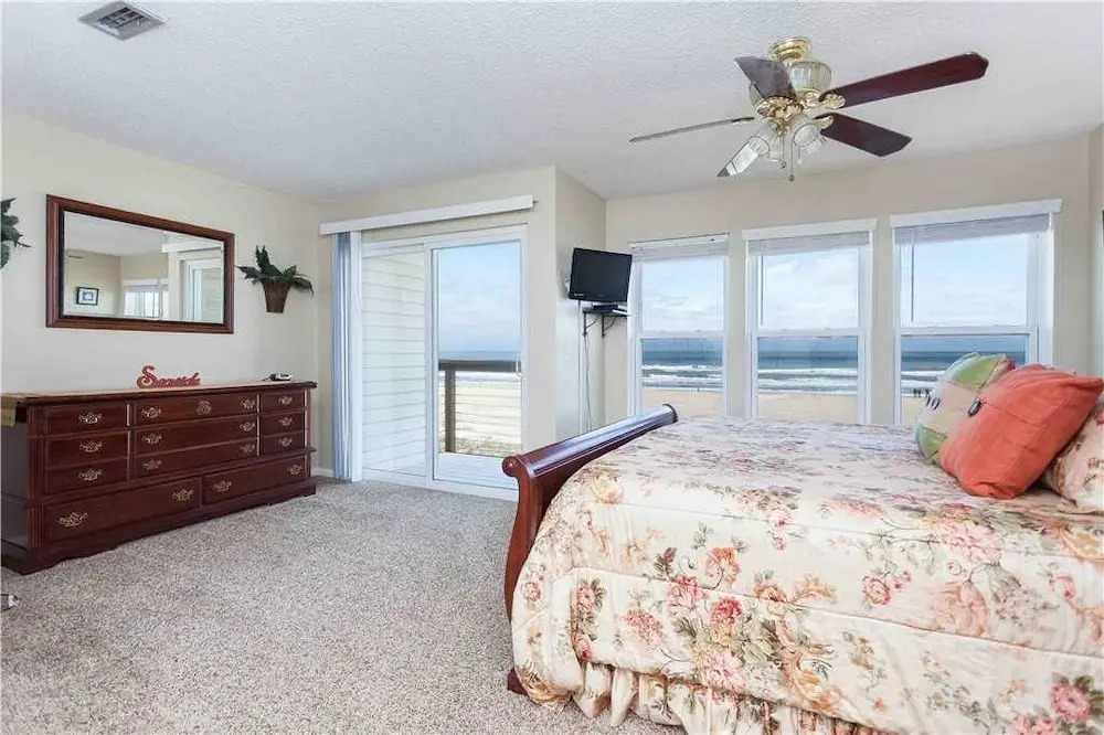 Surfside Six E - Two Bedroom Condo