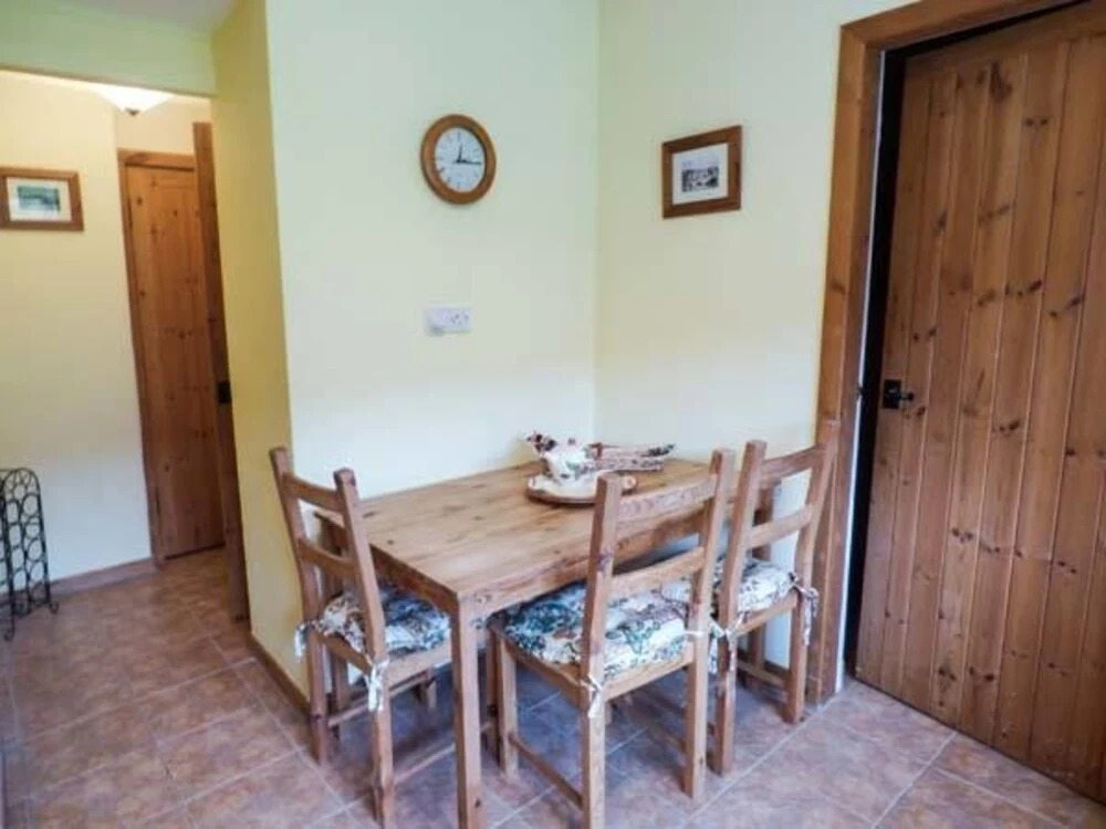 5 Falsidehill Farm Cottages